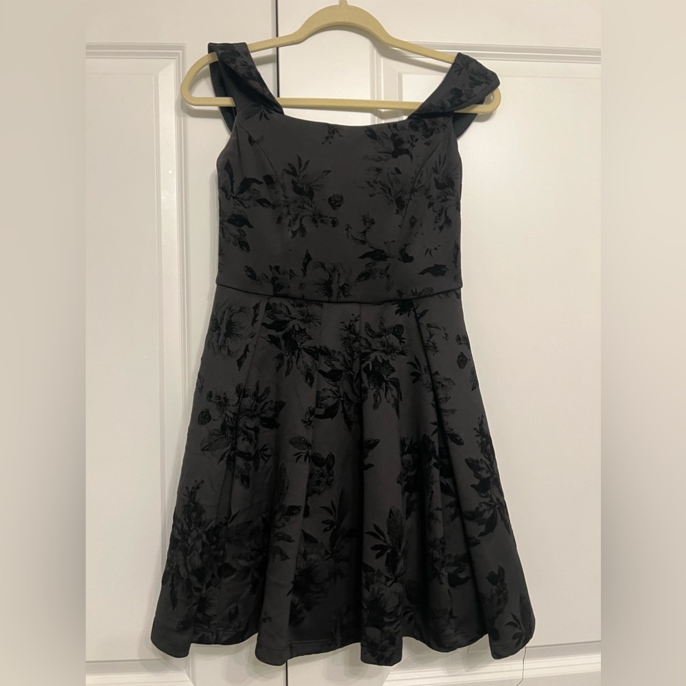 Juniors Little Black Dress Size Five Floral